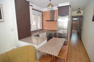 ESTUPENDO APARTAMENTO - TODO EL AÑO - PUERTO DEPORTIVO A 50M photo 0