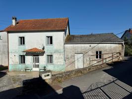 🏡 ¡Increíble oportunidad en Vilagarcía de Arousa! 🌊 photo 0