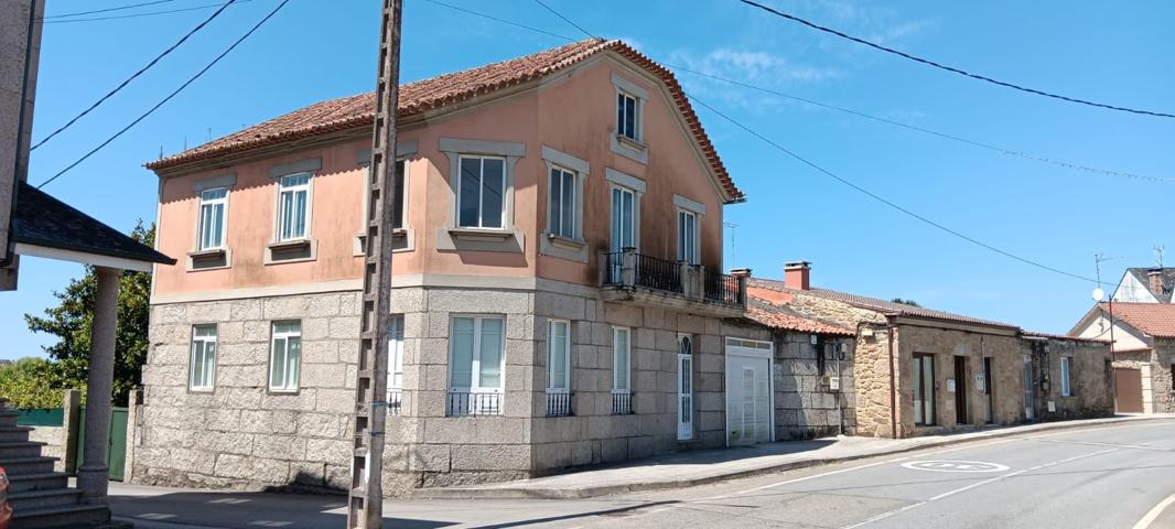 TU CASA IDEAL CERCA DE PLAYAS Y DEL CENTRO DE VILANOVA photo 0