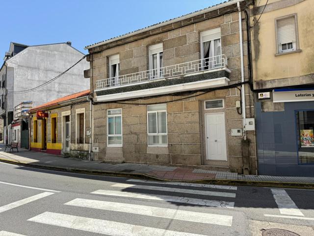 ¡Tu nuevo hogar en el corazón de Vilanova de Arousa! photo 0