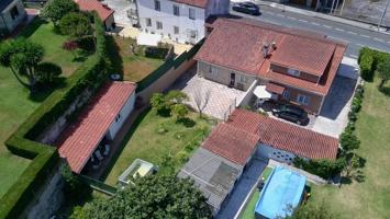 ¡Casa en Vilagarcía de Arousa: Jardín para Disfrutar y Gran Porche para Celebraciones! photo 0