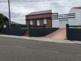 CASA TOTALMENTE REFORMADA EN ALQUILER ANUAL EN NOIA photo 0