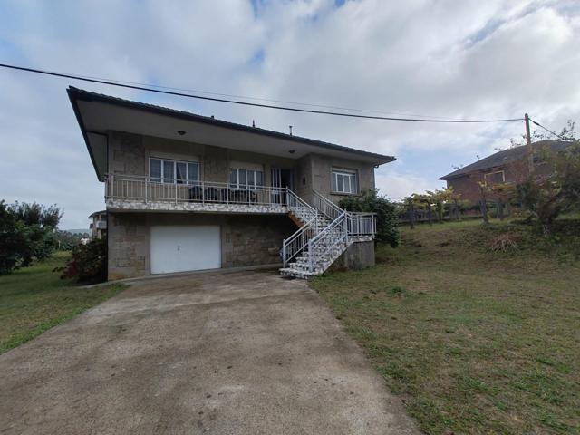 CASA DE PIEDRA CON TERRENO EN VENTA EN ARAÑO photo 0