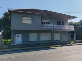 CASA EN VENTA PARA REFORMAR CON TERRENO EN BRION - RIANXO photo 0