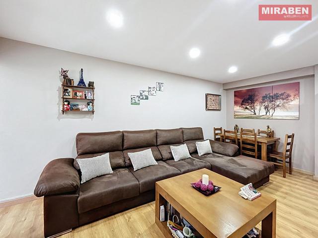 OPORTUNIDAD DE VENTA PISO EN PLENO CENTRO DE 3 HABITACIONES photo 0