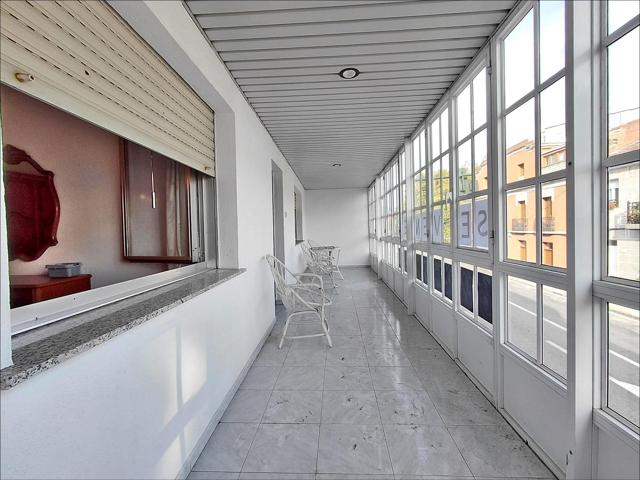 Vilaxoán: Gran Casa (224m²) con Vistas y Potencial para Doble Unidad-Uso Mixto. photo 0
