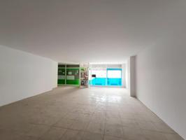 LOCAL COMERCIAL A PIE DE CALLE EN PARDINYES photo 0