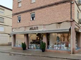 ¡Gran oportunidad de inversión! Se vende un amplio local comercial de 81m² en La Bordeta. photo 0