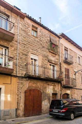 Histórica casa en el centro de Santpedor photo 0