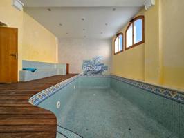 Chalet en Bellpuig con piscina climatizada, garaje y vistas panorámicas photo 0