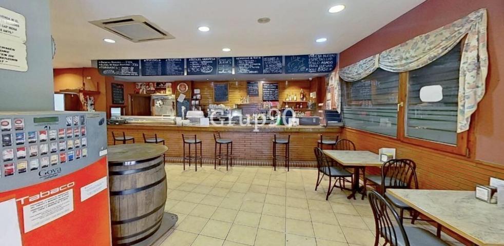 Alquiler de restaurante en La Bordeta 🍽️ photo 0