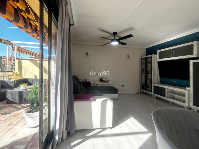 Ático Dúplex en Cappont con Amplia Terraza – ¡No dejes pasar esta oportunidad! photo 0