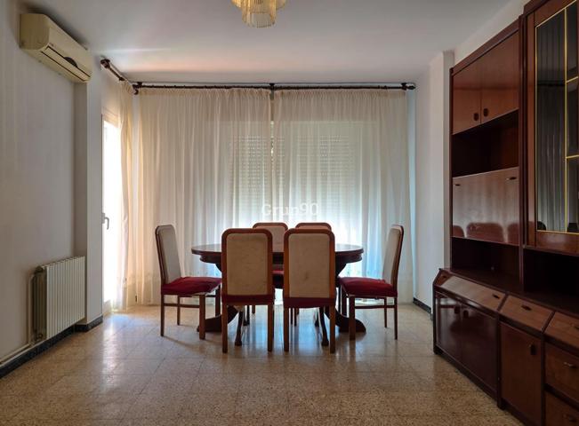 🏡 ¡OPORTUNIDAD EN LA ZONA CLOT! PISO DE 4 HABITACIONES CON ASCENSOR 🏡 photo 0