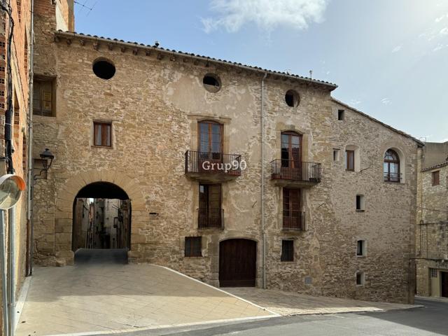 🏡 CASA SEÑORIAL CON MUCHAS POSIBILIDADES PARA FAMILIA, PROYECTO PERSONAL O INVERSORES photo 0