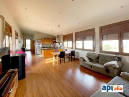 EXCLUSIVA APIALIA – ¡Tu nuevo hogar te espera en El Poal (Lleida)! photo 0