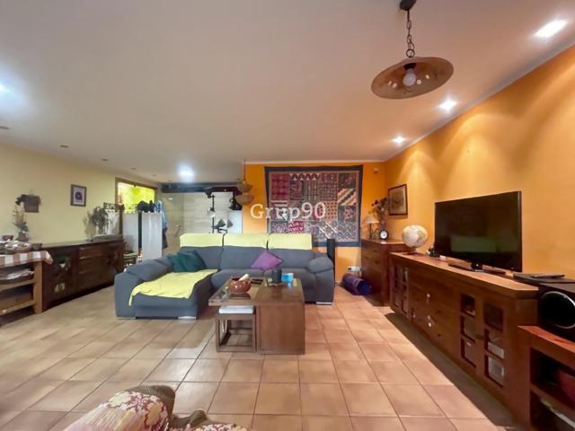 Ampli pis al cor de Cappont — Llum, espai i una ubicació immillorable photo 0