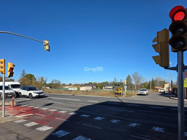 🏗️ Derecho de superficie en Rovira Roure (Lleida) – Parcela en zona estratégica apta para servicios públicos photo 0