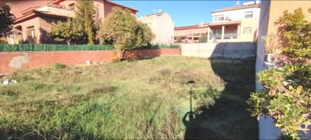 Terreno en venta en el Temple, para unifamiliar pareada por un lado photo 0