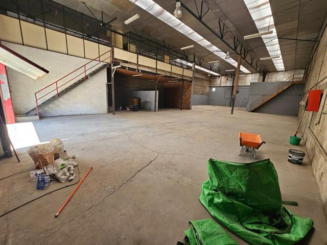 SANT CELONI ( MOLI DE LES PLANES): NAVE IGNIFUGADA EN ALQUILER photo 0