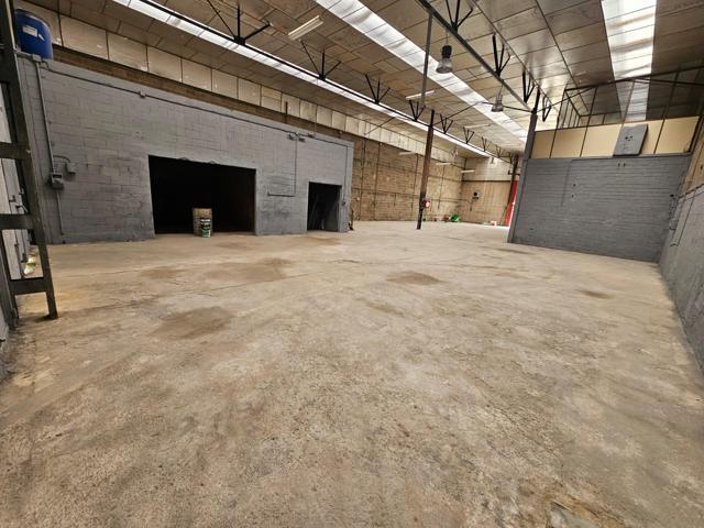 SANT CELONI ( MOLI DE LES PLANES): NAVE IGNIFUGADA EN ALQUILER photo 0
