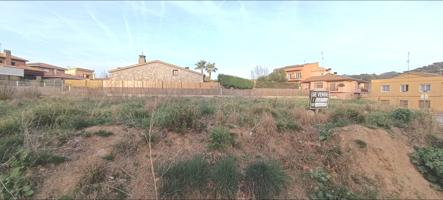 SANT CELONI (PLA DE PALAU): TERRENO URBANO APTO PARA CONSTRUIR UN CHALET photo 0