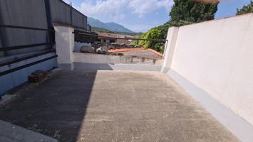 SANT CELONI (CENTRO - LA FORÇA): CASA DE PUEBLO EN VENTA SEMI-REFORMADA CON PATIOS Y TERRAZAS photo 0
