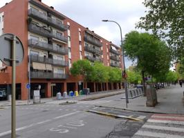 AMPLIO LOCAL COMERCIAL EN LA MASSANA DE SALT photo 0