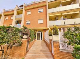 Piso en venta de 3 habitaciones en Mas Moixà - Avda de l'Estació de Blanes photo 0
