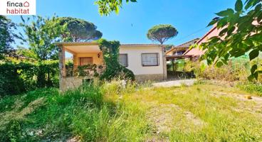 Casa con jardín en Vallcanera Park - Sils photo 0