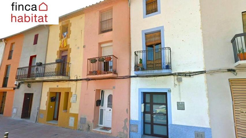 Casa de pueblo en el centro de Bescanó photo 0