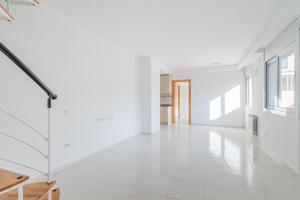 PISO EN VENTA EN GIRONA - ZONA VISTA ALEGRE photo 0