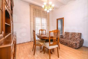 Piso En venta en El Raval, Barcelona photo 0