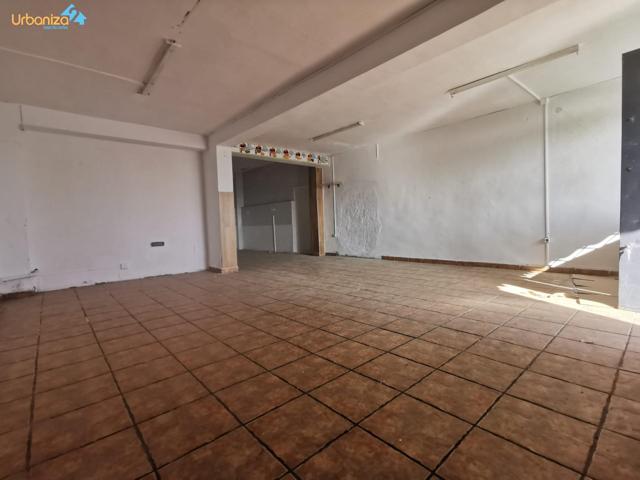 OPORTUNIDAD!! LOCAL EN VENTA CON POSIBILIDADES DE USO COMO VIVIENDA. photo 0