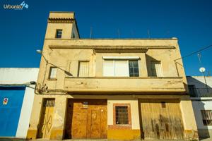 CASA PARA REFORMAR EN SAN ROQUE BADAJOZ photo 0