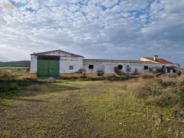 Terreno en Almendral con vivienda photo 0