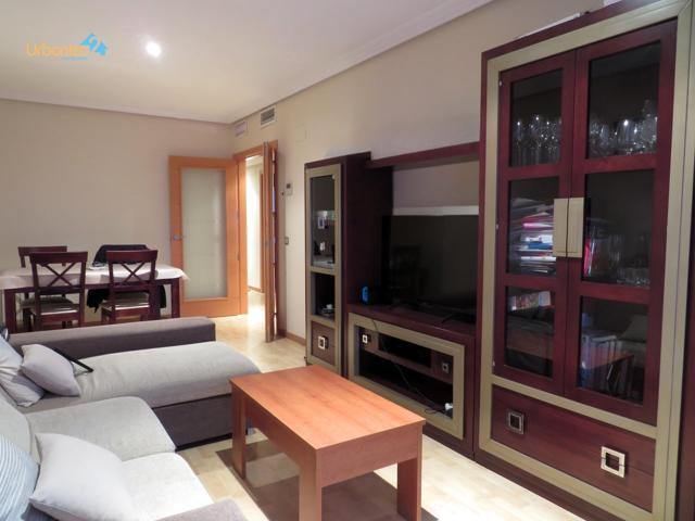!ESPECTACULAR APARTAMENTO CON PLAZA DE GARAJE Y TRASTERO! photo 0