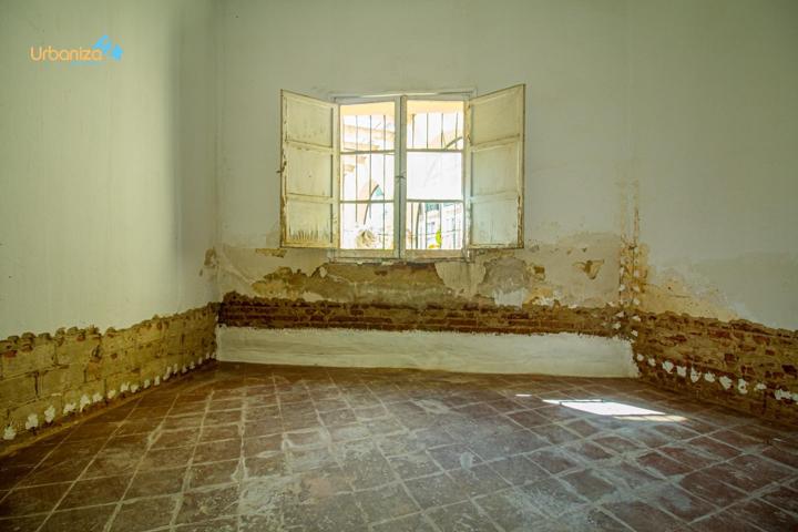 PISO PARA REFORMAR PAREDALERAS BADAJOZ photo 0