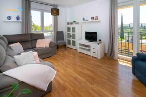 Amplio y Precioso Apartamento en la Estación de Badajoz – ¡Listo para Entrar a Vivir! photo 0