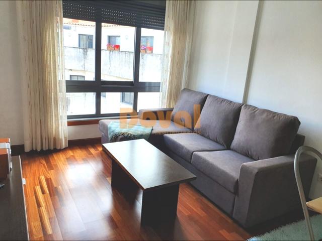 Alquiler Apartamento amueblado de 1 dormitorio con garaje en O Porriño. photo 0