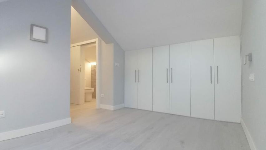 DUPLEX EN EL CENTRO DE VIGO! photo 0