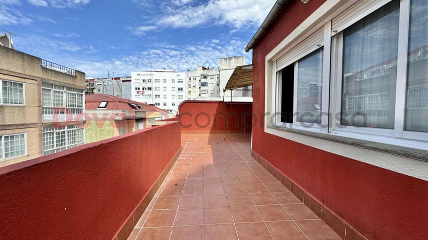 Dúplex con terraza en el centro photo 0
