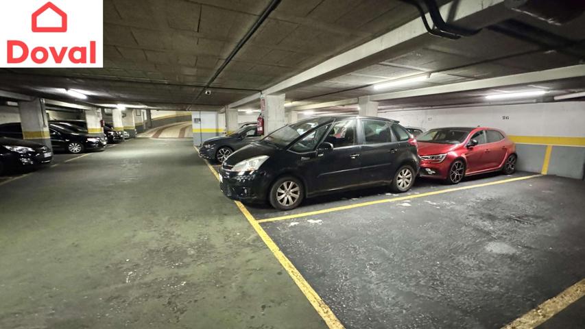 🚗 ¡VENTA DE GARAJE DOBLE EN DOUTOR CARRACIDO! photo 0