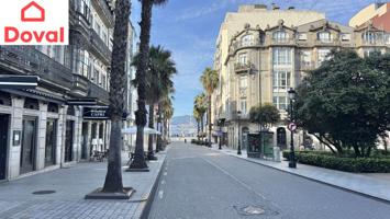 Local para hostelería en la mejor zona de Vigo photo 0