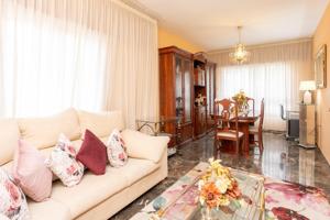 🏡 EN VENTA – CASA ESQUINERA TODA EXTERIOR EN LOS ÁLAMOS | MOTRIL photo 0
