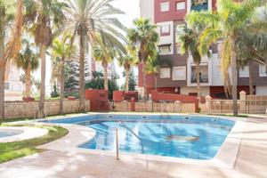 Venta de apartamento en Playa de Poniente de Motril con Plaza de aparcamiento!!!! photo 0