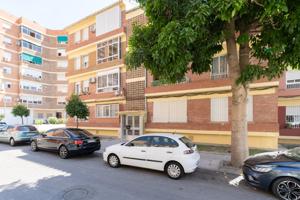 Buscas un piso en la Fabriquilla? si,si en Planta Baja!!! photo 0