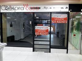 LOCAL EN CENTRO COMERCIAL photo 0