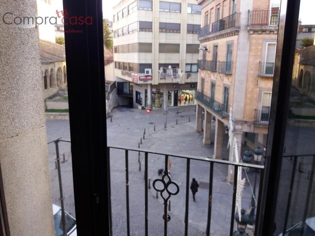 ALQUILER.-.OFICINA.-.EXTERIOR.-.CENTRICA.-. photo 0