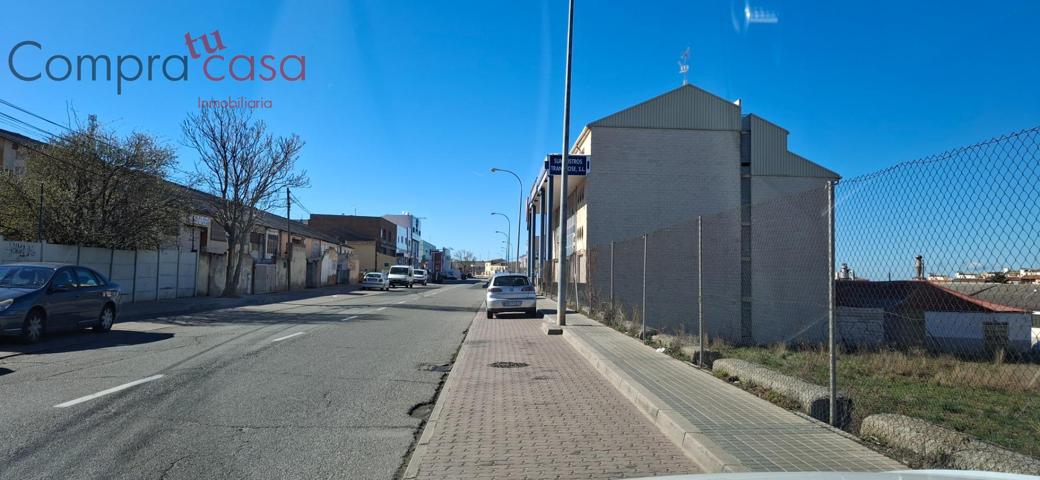 VENTA.-.NAVE CON CAMPA.-.POLIGONO DEL CERRO.-.SEGOVIA photo 0