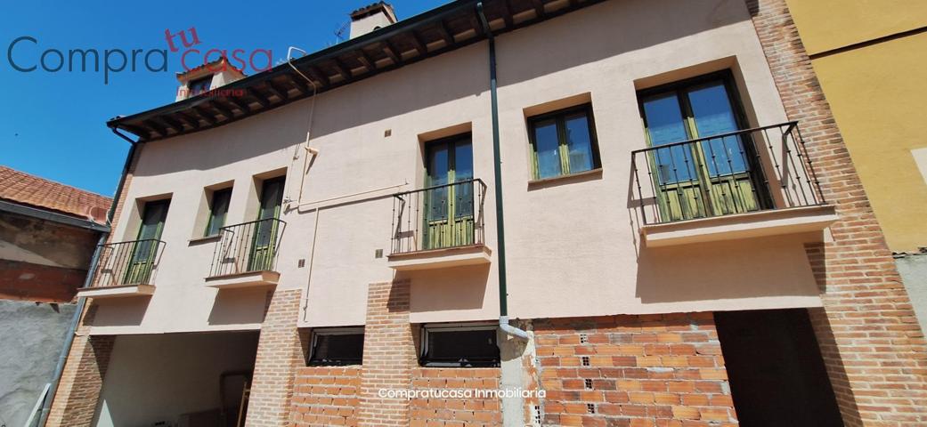 VENTA.-.PISO DUPLEX CON GARAJE.-.REFORMAR photo 0